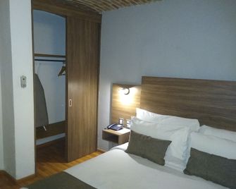 Hotel Villa de Sol Expo - Guadalajara