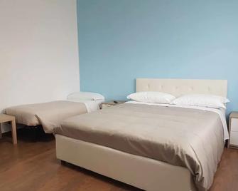 Hotel Piramide - Reggio nell'Emilia - Ložnice