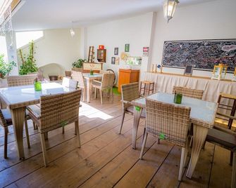 V&V Suite & Breakfast - Pompei - Restoran