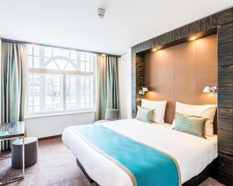 Motel One Edinburgh-Princes - Edinburgh - Bedroom