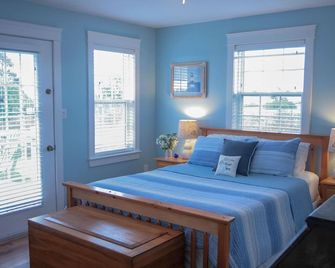 Cavendish Beach Cottage - close to beaches, attractions and restaurants - Cavendish - Bedroom