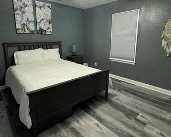 Charming 3-bedroom house in Jackson's Lana district. - Jackson - Bedroom