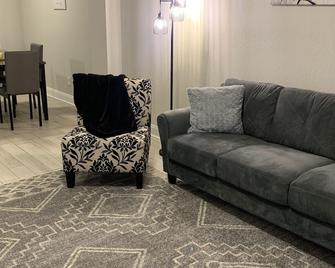 Good Times - Charlotte - Living room