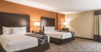 La Quinta Inn & Suites by Wyndham Knoxville Papermill - Knoxville - Kamar Tidur