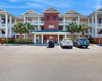 Tupelo Bay Villas Unit 1502 - Short Drive to the Beach, 3 Bedroom, 2 Bathroom, Sleeps 8 - Garden City Beach - Building