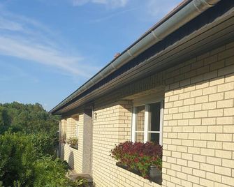 gemütliche Ferienwohnung in Seenähe - Neustrelitz - Outdoor view