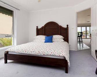 Dromana Bay Views Dromana - Dromana - Bedroom