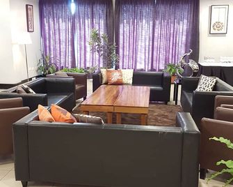 Paddy's Hotel & Apartments - Port Moresby