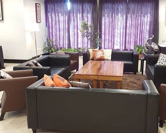 Paddy's Hotel & Apartments - Port Moresby