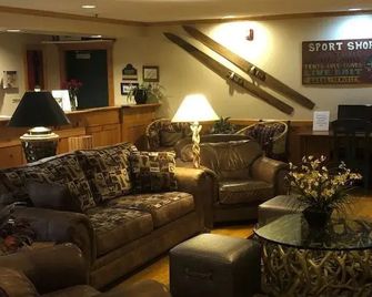 Flat Creek Lodge - Hayward - Lounge