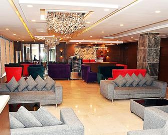 Hotel Akbar International - Rawalpindi - Lobby