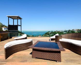 Le Joux - Luxury 6 Bedrooms Villa in Joa - Rio de Janeiro - Pool