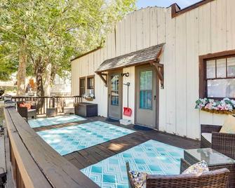 Private Deck and Yard Pet-Friendly Craig Townhome! - Craig - Binnenhof