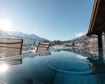 Wildkogel Resorts - Das Neukirchen - Neukirchen am Grossvenediger - Piscina