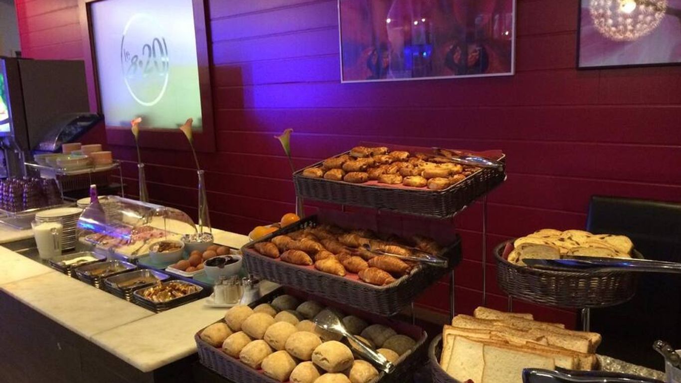 Au Relais Saint-Éloi, Tours