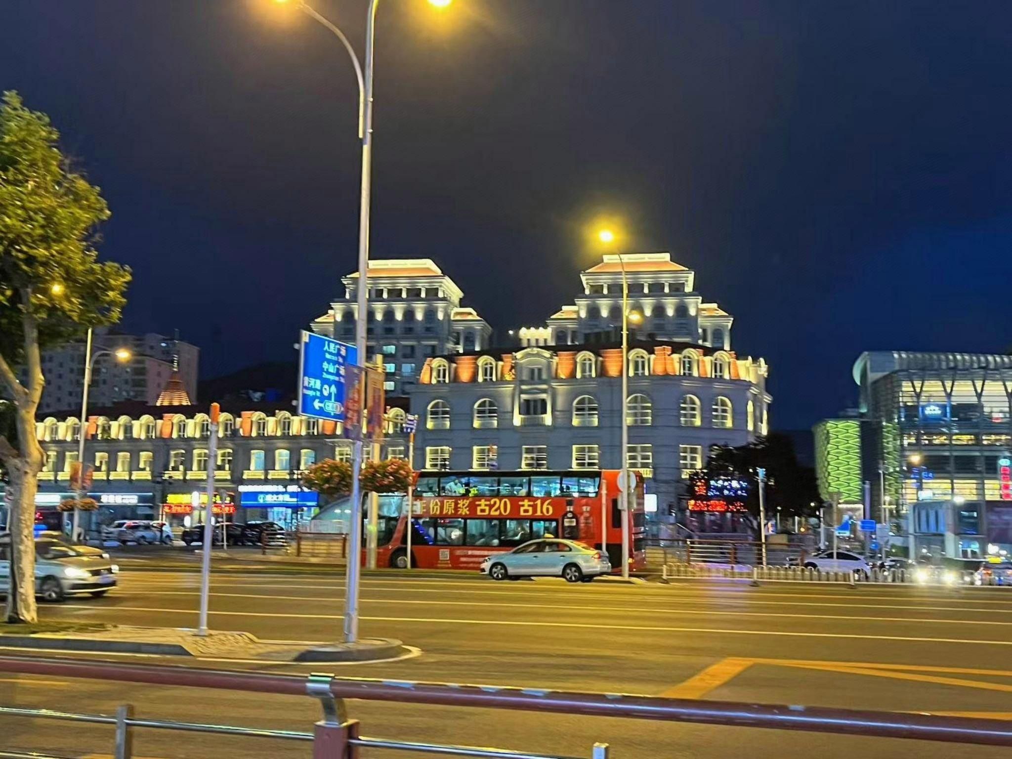 Ji Hotel Dalian Xinghai Park - داليان - غرفة نوم