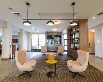 Holiday Inn Hou Energy Corridor Eldridge By IHG - Houston - Lounge