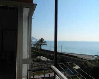 Residence Dei Fiori - Bordighera - Balcony