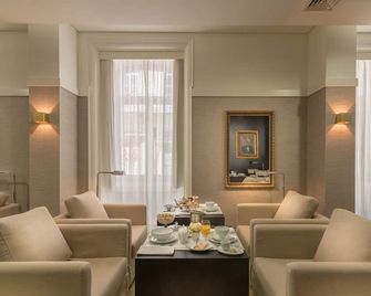 Universal boutique Hotel - Figueira da Foz - Olohuone