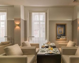 Universal boutique Hotel - Figueira da Foz - Sala de estar