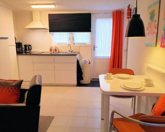 Hotel B&B Seahorse - Katwijk - Essbereich