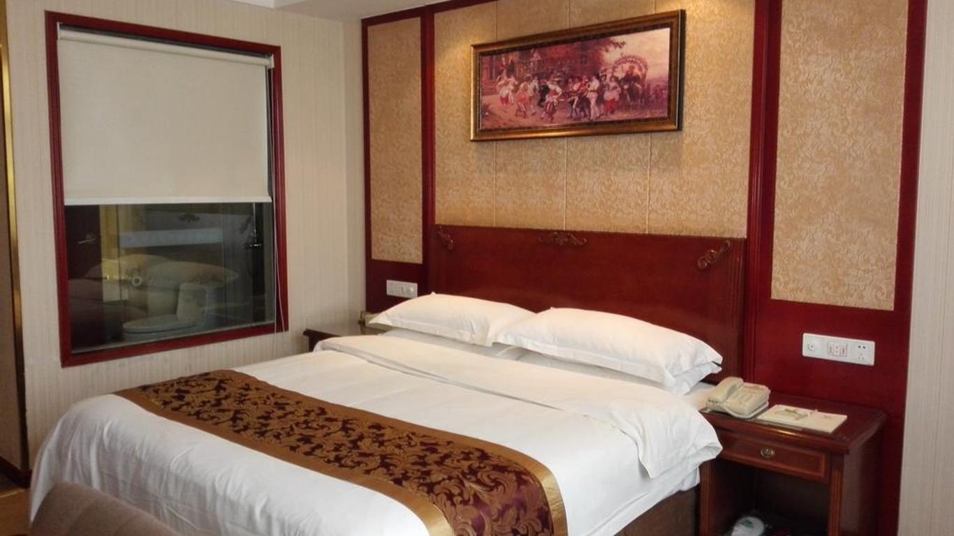 Vienna Hotel Nanyang People Road