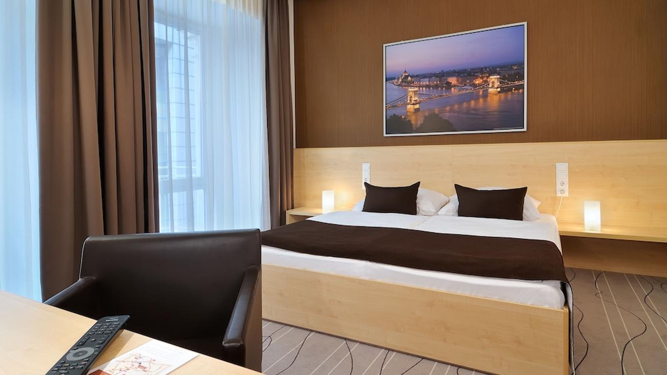 فندق برومينيد سيتي