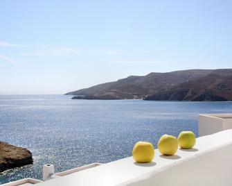Tholaria Boutique Hotel - Astypálaia - Balkong