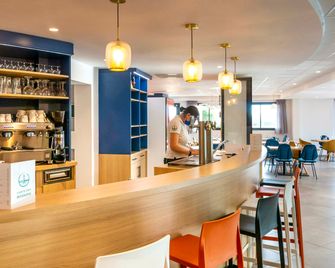 ibis Styles Fougeres - Fougères - Bar