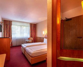 Hotel Zum Rosengarten - Darmstadt - Chambre