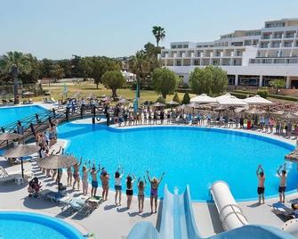 Doreta Beach Resort & Spa - Rhodos - Pool