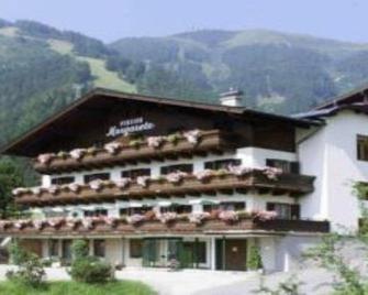 Margarete - Zell am See - Building