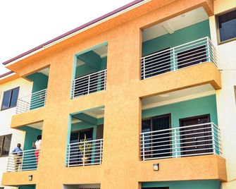 Stay Your Way - Tema - Building