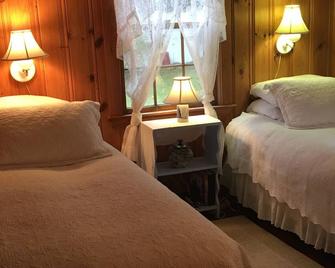 Blue Moon Cottage near scenic Pemaquid Point Lighthouse 2 Bedrooms Ocean View - New Harbor - Habitación