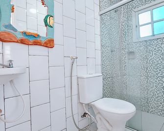 Suítes Água Marinha - Cabo Frío - Baño