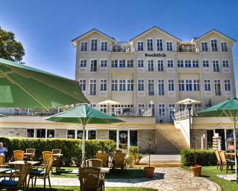 Haus Seeblick Hotel Garni & Ferienwohnungen - Zinnowitz - Gebouw