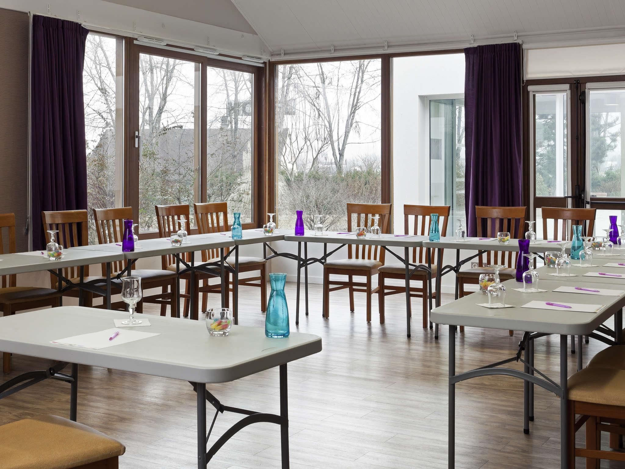 Ibis Styles Brive Ouest - בריב לה גייארד - מסעדה