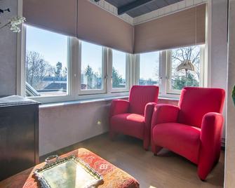 Villa Lucia - Roosendaal - Wohnzimmer