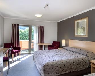 Queenstown Motel Apartments - Queenstown - Sovrum