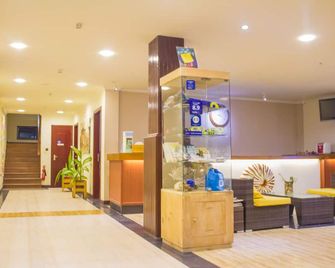 Whiteshell Island Hotel & Spa - Maafushi - Lobby