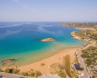 Villa Alexander - Kalathas - Playa