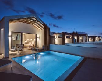 Hotel St.John Suites Adults Only - Tsilivi - Piscină