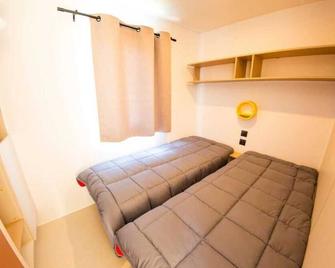 Camping 3 étoiles - ccaiiah - Ruoms - Bedroom