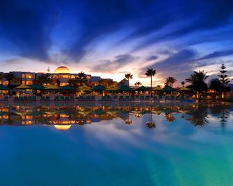 Djerba Plaza Thalasso & Spa - Midoun - Bể bơi
