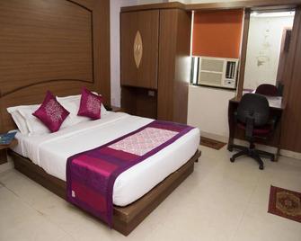 Hotel Park Resort - Bhubaneswar - Bedroom