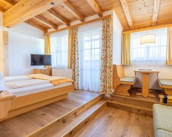 Feriengut Unterhochstätt - Schwendt - Bedroom