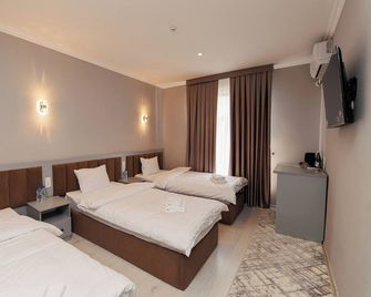 Polar Bear - Samarcanda - Quarto