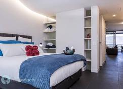 1 Bedroom Apt With Parking Walk To Anu - Canberra - Bedroom