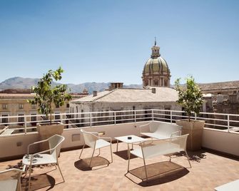 B&B Hotel Palermo Quattro Canti - Palermo - Balcone