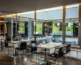 رامادا بلازا باي ويندام بوخاريست كونفينشن سنتر - بوخارست - مطعم